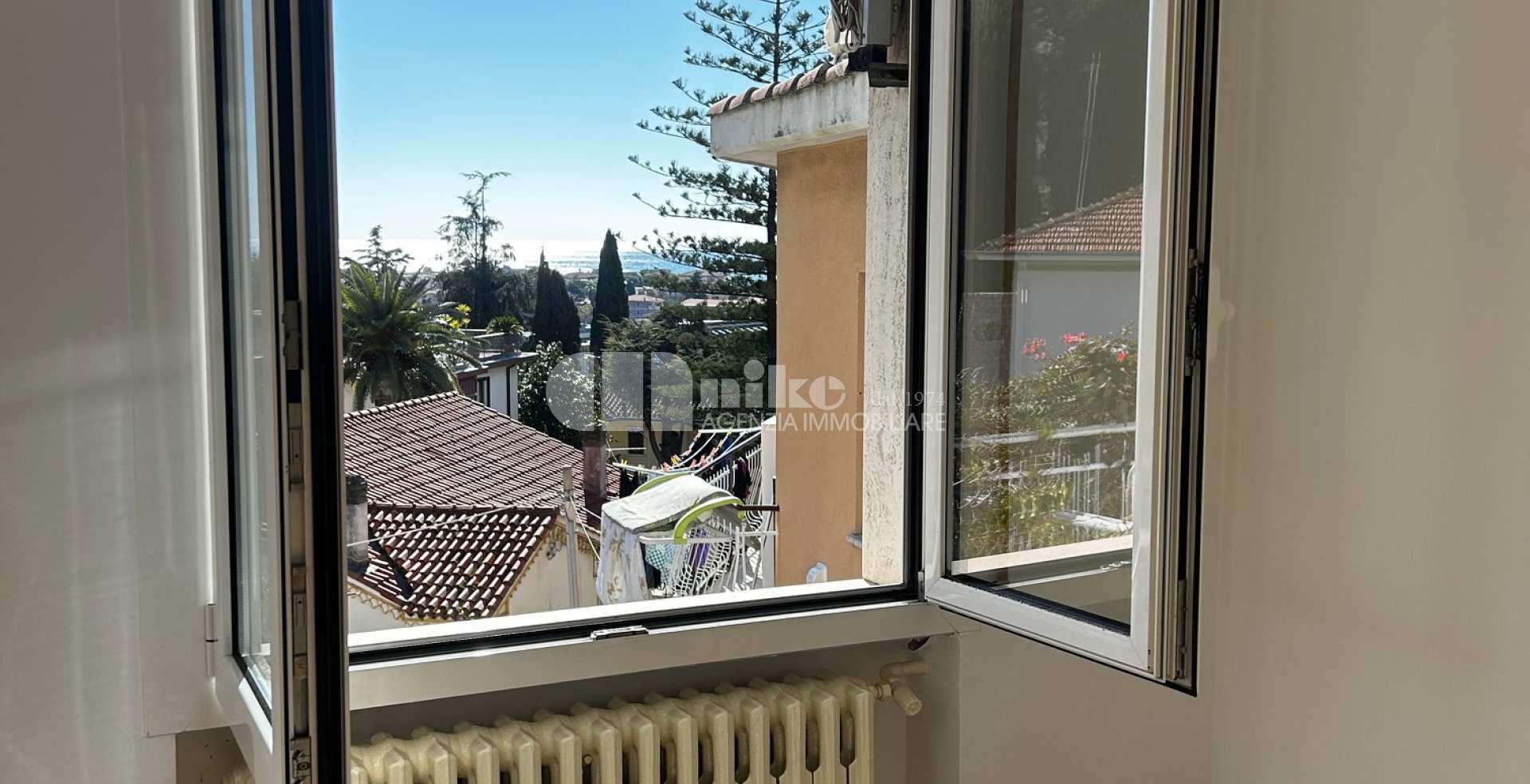 casa con vista panoramica a pochi passi dal mare