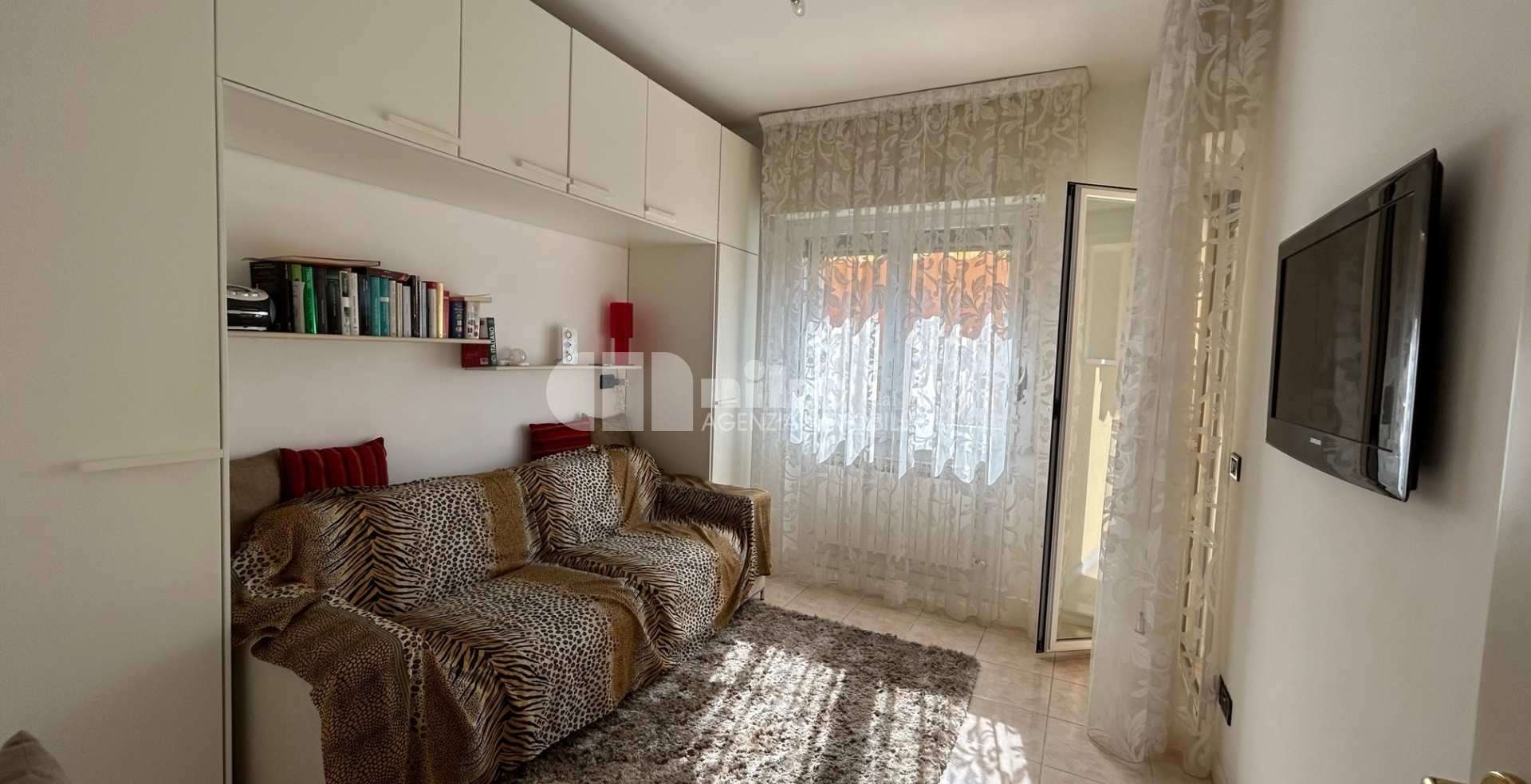 Appartamento con vista mare