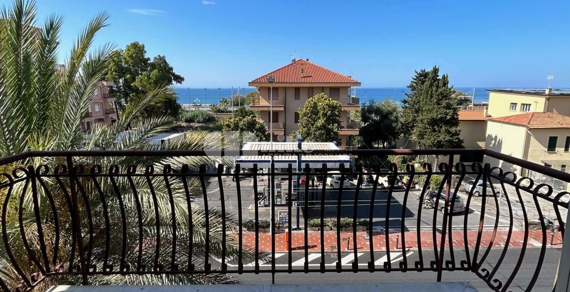 Appartamento con vista mare