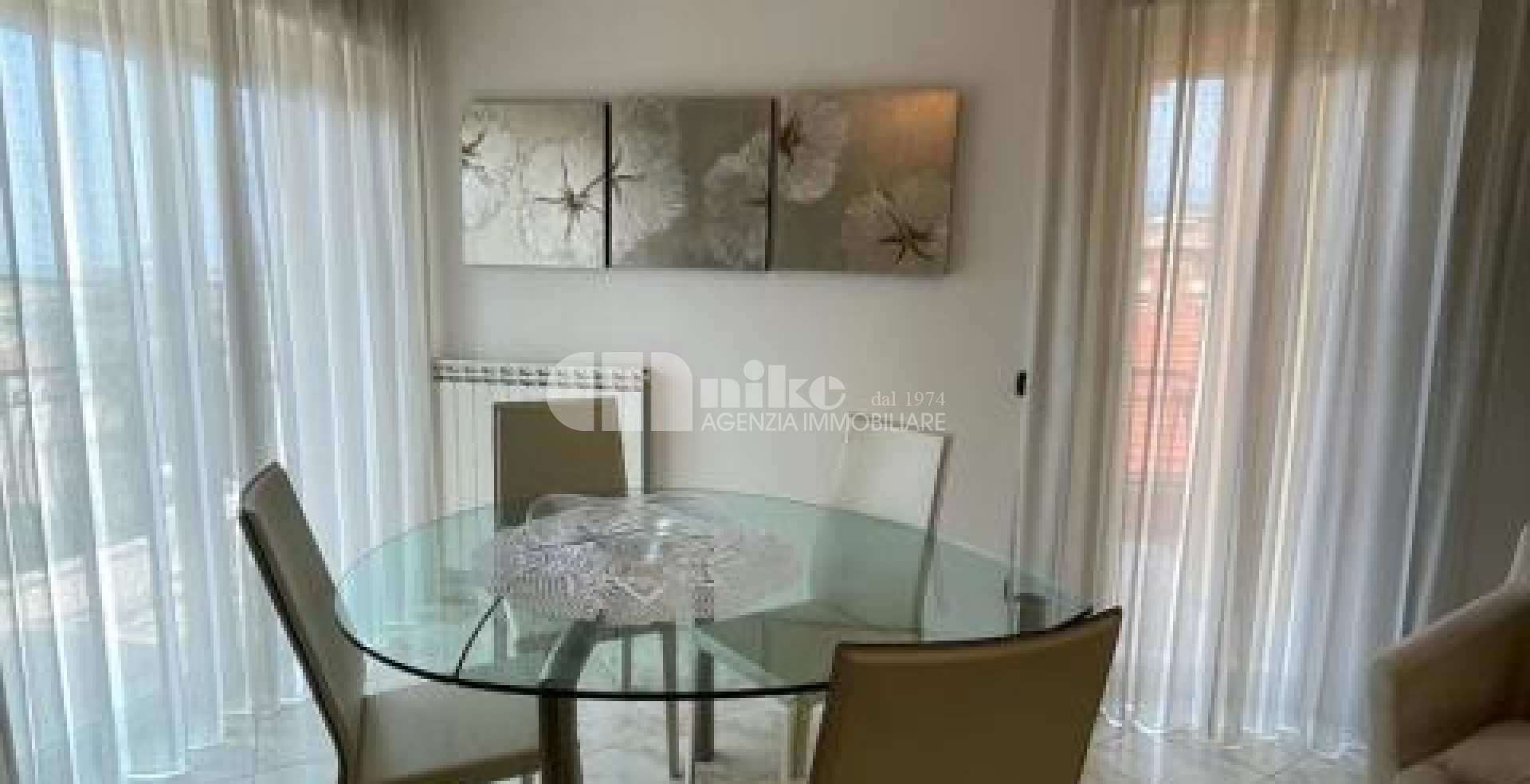 Appartamento con vista mare