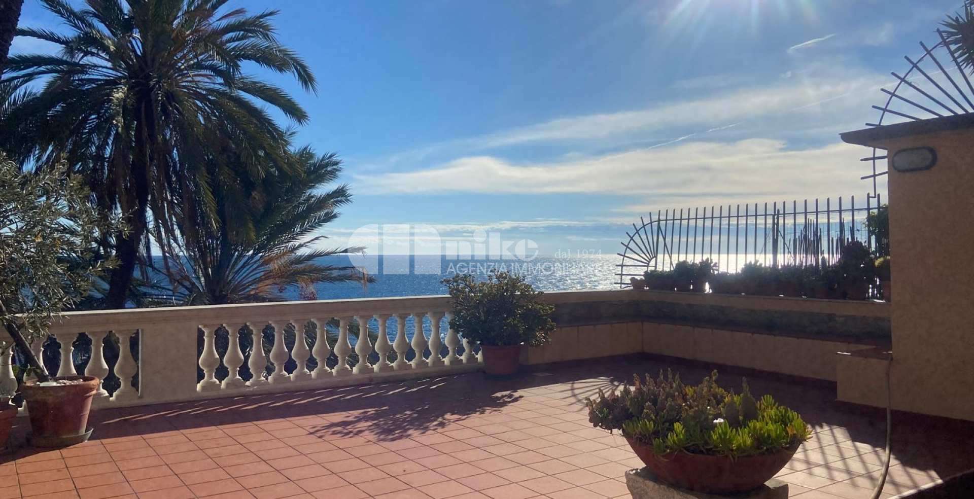 Appartamento con terrazza vista mare