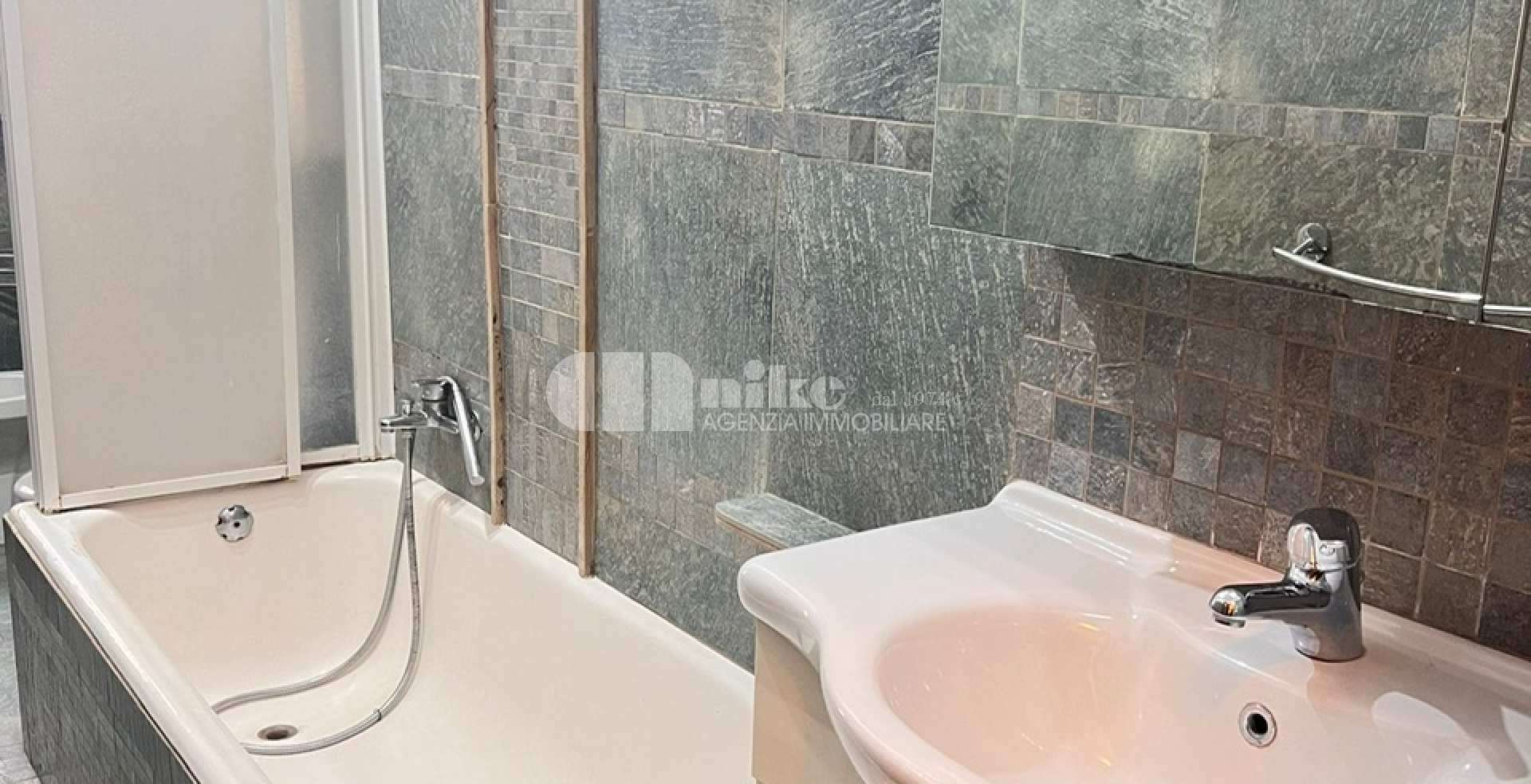 Trilocale in zona residenziale 