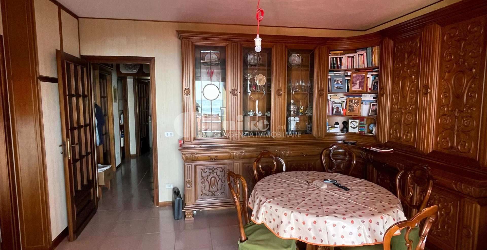 Appartamento con terrazza vista mare e giardino