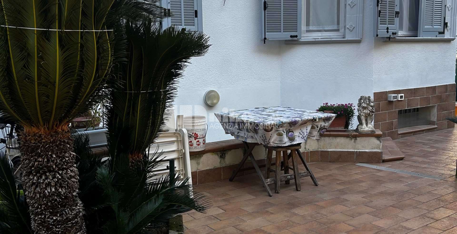 Villa in posizione centrale