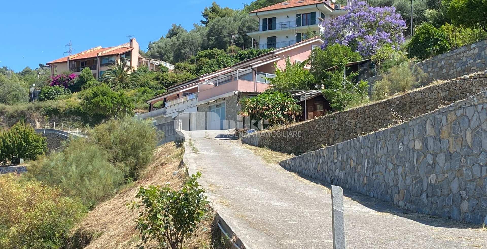 Casa con terrazza