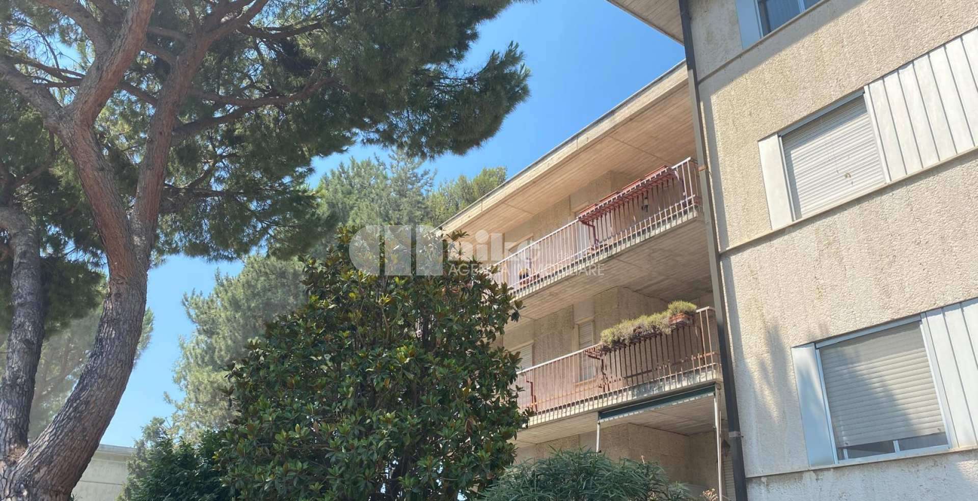 Trilocale con garage