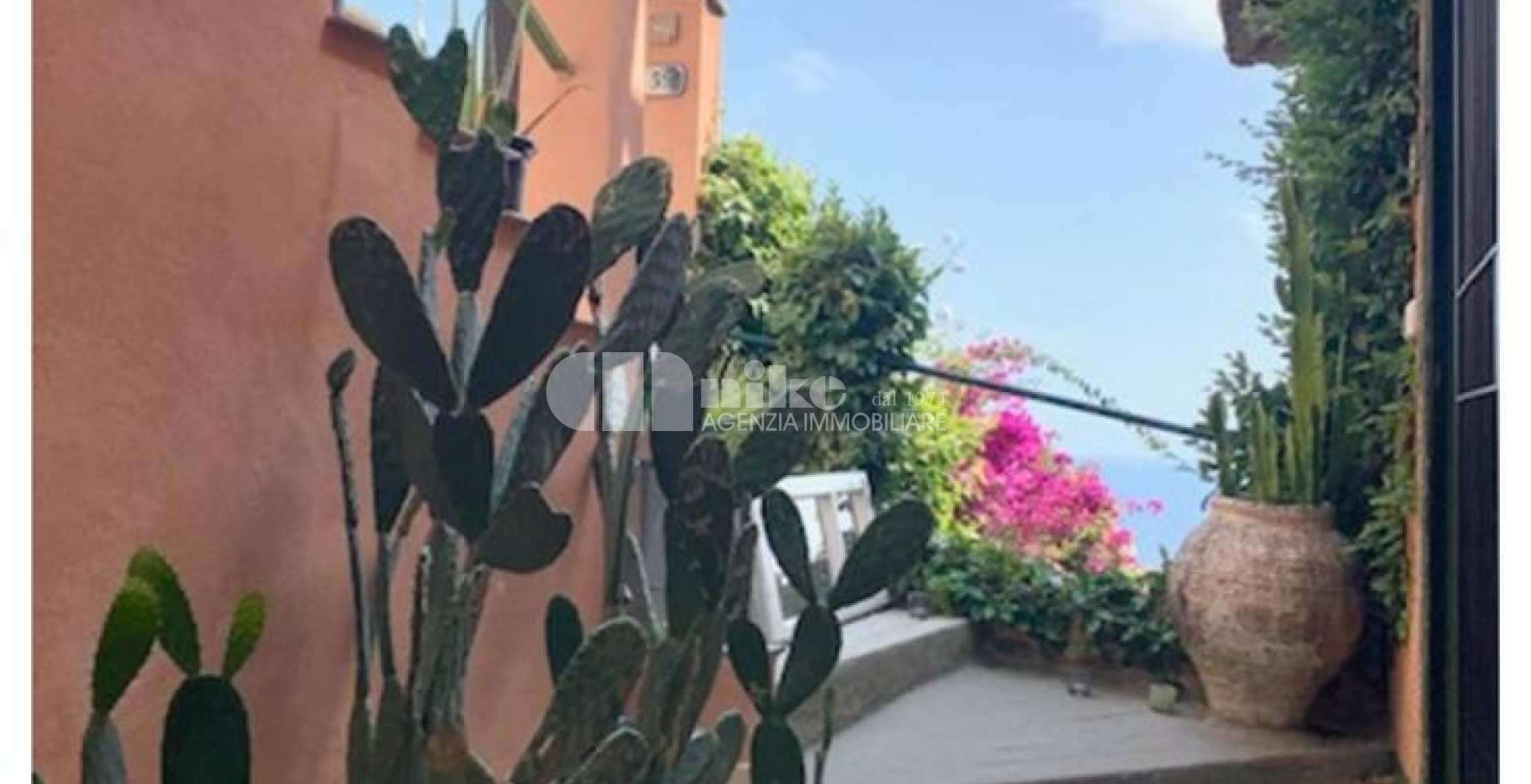 Appartamento affacciato sul mare 