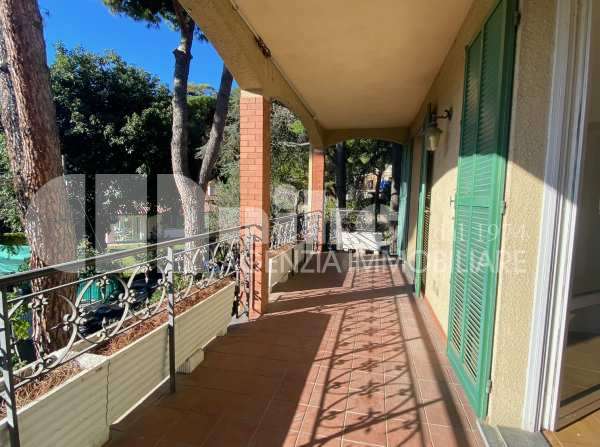 Appartamento con ingresso indipendente 