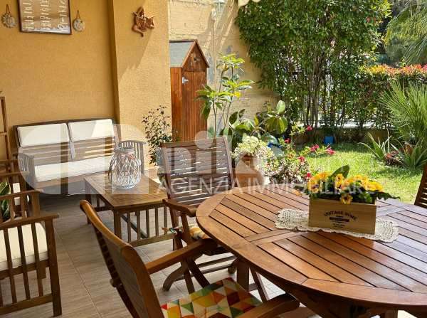 Appartamento trilocale con giardino
