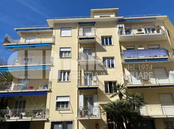 BILOCALE IN ZONA CENTRALE