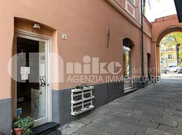 Muri di negozio