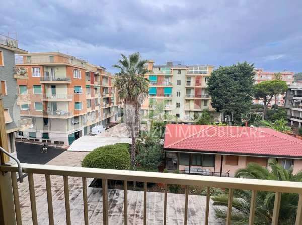 Trilocale in zona residenziale 