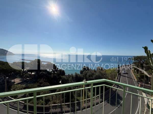 Appartamento vista mare