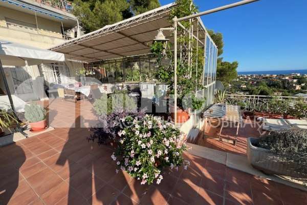 appartamento con ingresso indipendente in  piccolo condominio thumbnail