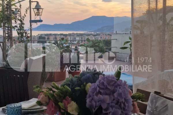 appartamento con ingresso indipendente in  piccolo condominio thumbnail