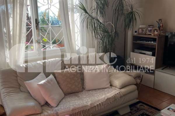 appartamento con ingresso indipendente in  piccolo condominio thumbnail