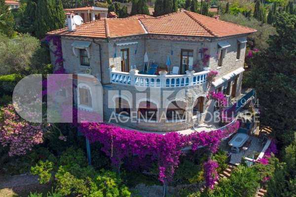 VILLA thumbnail