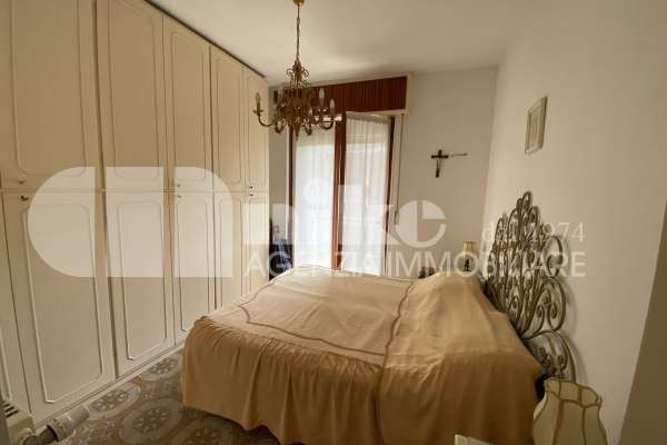 Bordighera, bilocale ultimo piano thumbnail