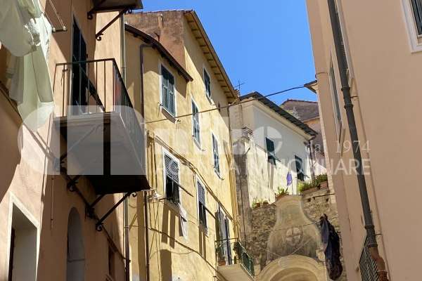Appartamento Bordighera nel centro storico thumbnail