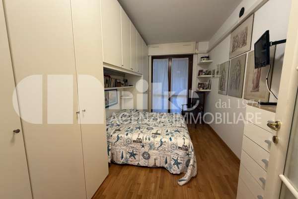 Bilocale con vista mare thumbnail