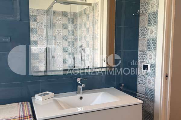 Bilocale immerso nel verde thumbnail