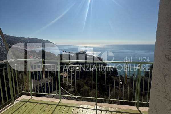 Appartamento vista mare thumbnail